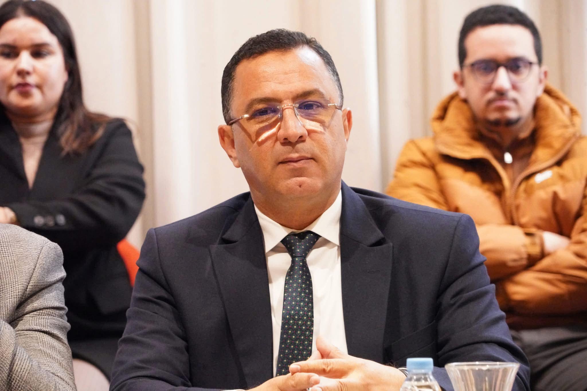 تيفيناغ من اليسار .. لا “يهنا الحال” يا نائب الأحرار بإنزكان أيت ملول