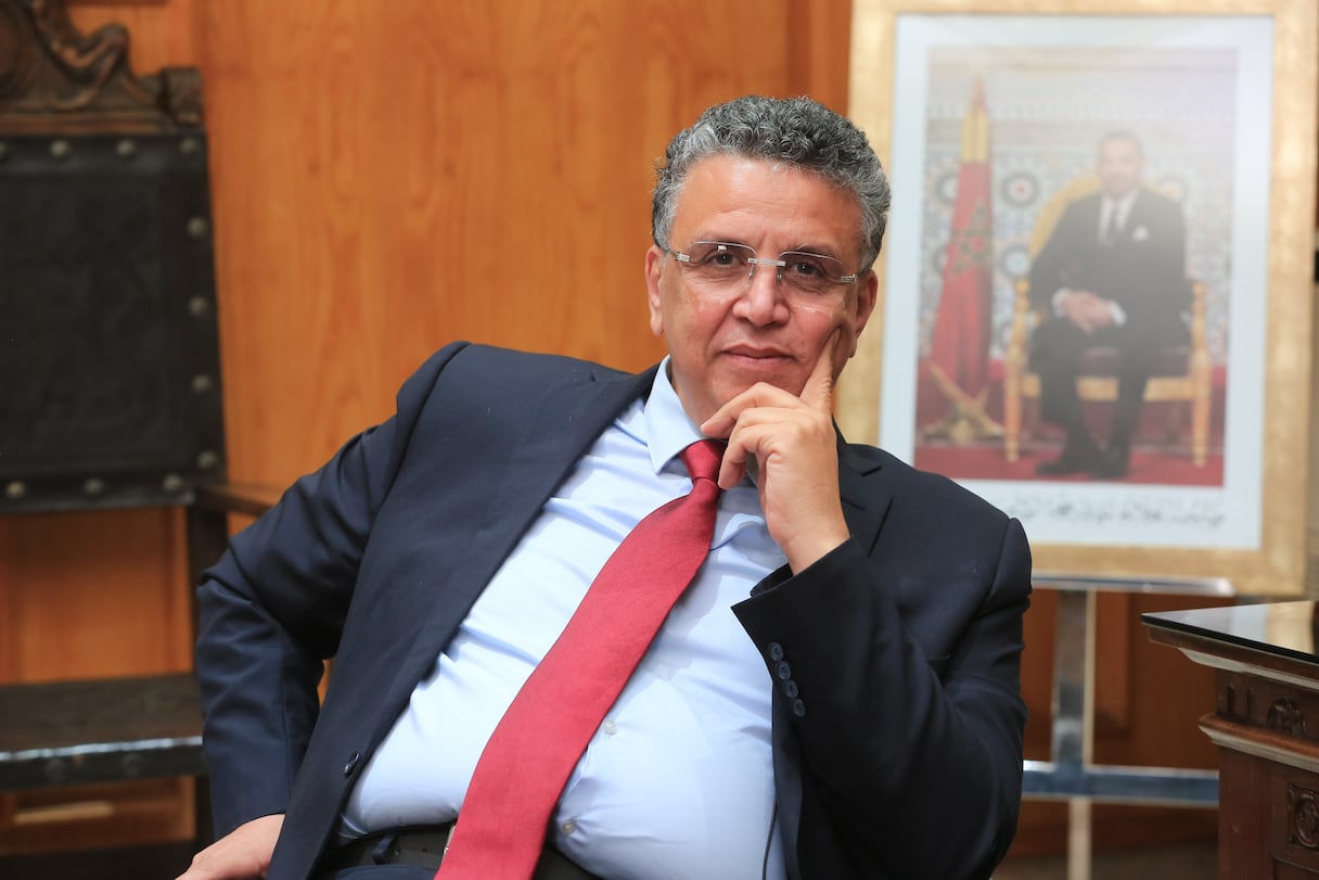 وهبي يأمر بإنهاء مهام “لاراف” ومنع تـ ـوقيف أشخاص في الشارع من أجل السكـ ـر أو من أجل تحديد الهوية