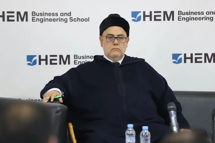 بنكيران : أخنوش مازال يمارس نشاطه التجاري!