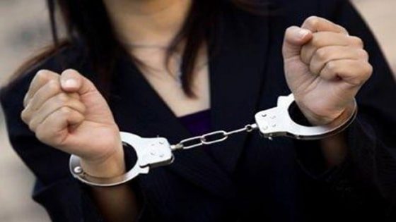 خيانة زوجية تطيح بدركي وعروس حديثة الزواج بشيشاوة